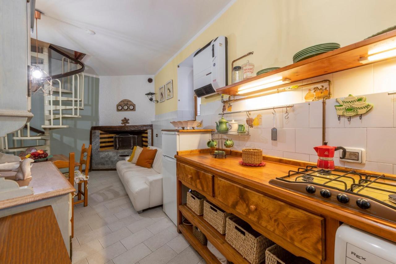 Rustico Terra Cielo - Renovated In 2023 Apartment Ramponio Bagian luar foto